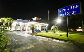 Bayou Inn & Suites